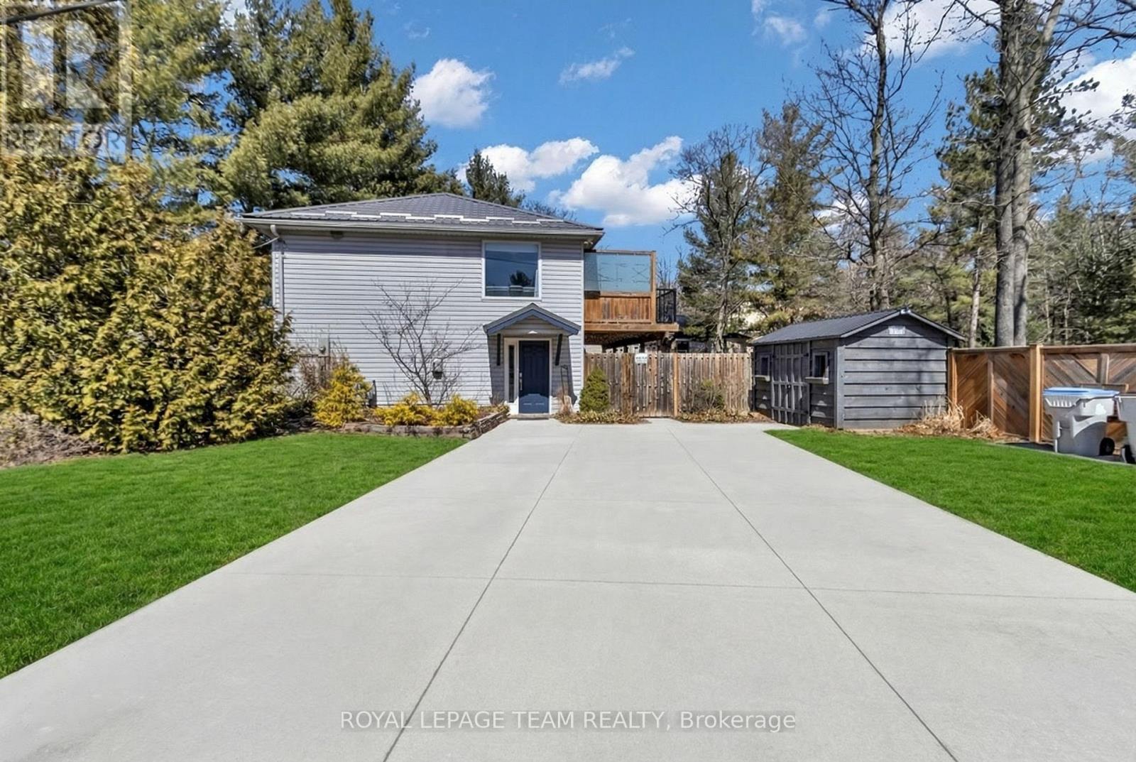 7706 Alfred Street Alfred Street, Lambton Shores, Ontario  N0M 2L0 - Photo 3 - X12979910