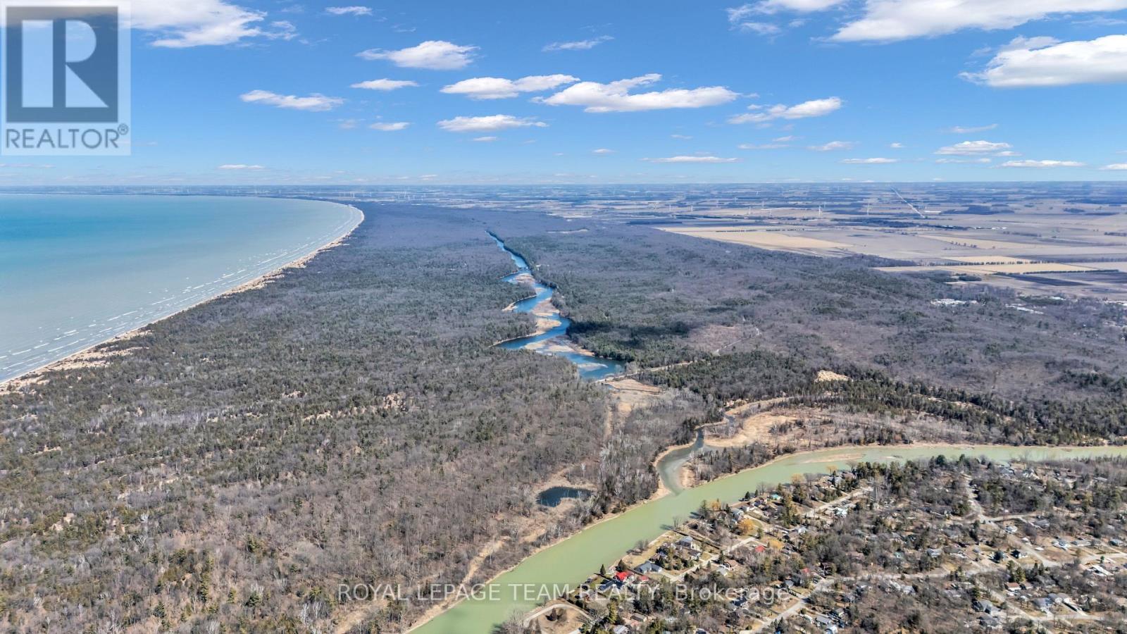 7706 Alfred Street Alfred Street, Lambton Shores, Ontario  N0M 2L0 - Photo 36 - X12979910