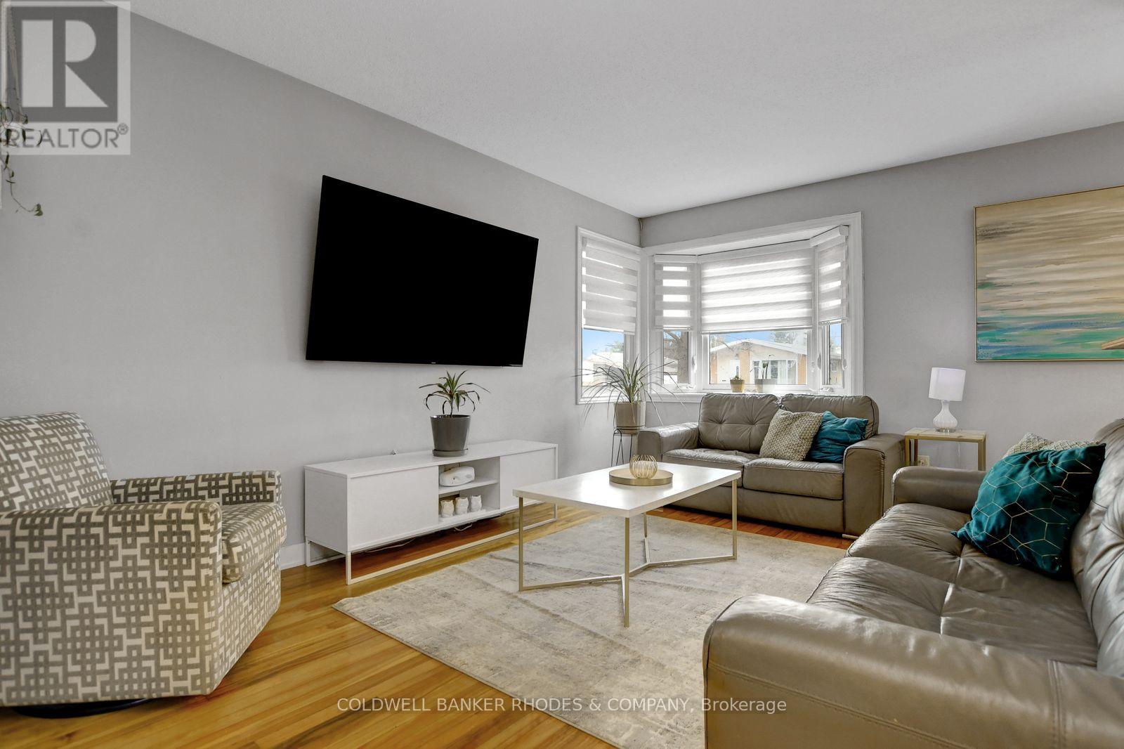 2424 Heaton Avenue, Ottawa, Ontario  K1G 1J2 - Photo 7 - X12979922