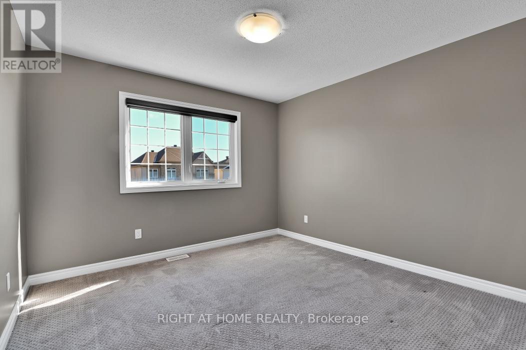 213 Esturgeon Street, Ottawa, Ontario  K4A 1G3 - Photo 23 - X12979944