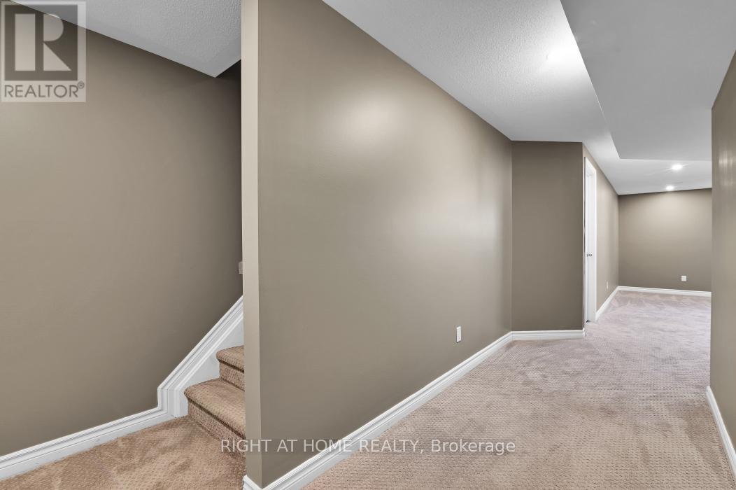 213 Esturgeon Street, Ottawa, Ontario  K4A 1G3 - Photo 28 - X12979944