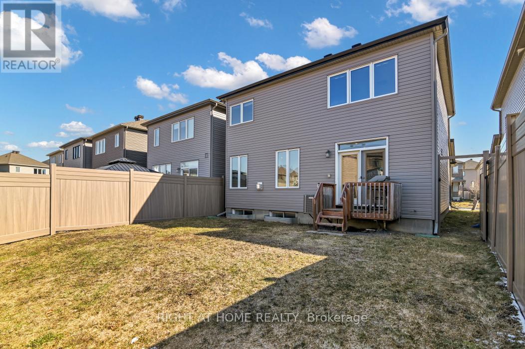 213 Esturgeon Street, Ottawa, Ontario  K4A 1G3 - Photo 31 - X12979944