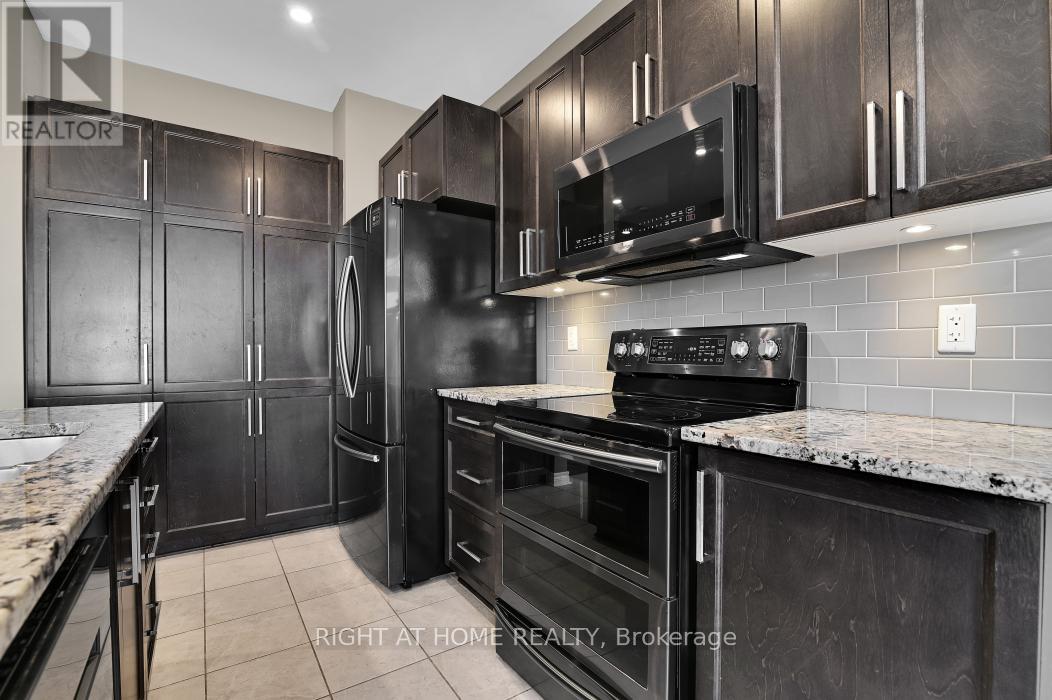 213 Esturgeon Street, Ottawa, Ontario  K4A 1G3 - Photo 7 - X12979944