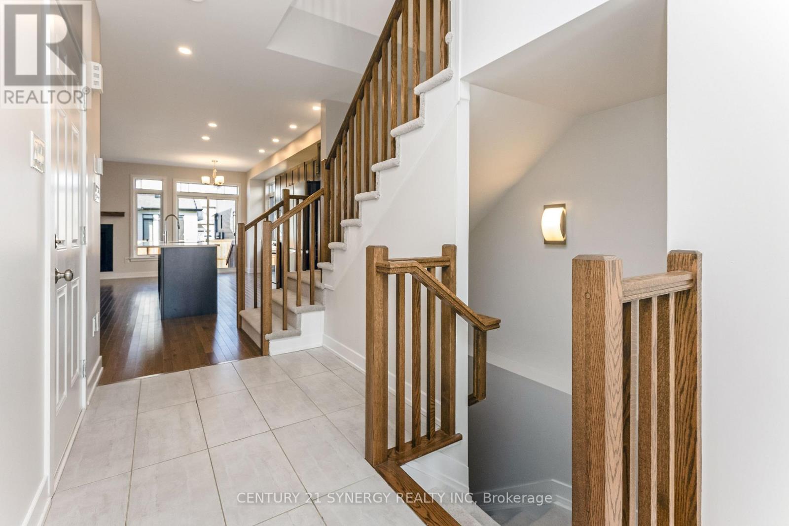 76 Heirloom Street, Ottawa, Ontario  K4M 1B2 - Photo 4 - X12979960