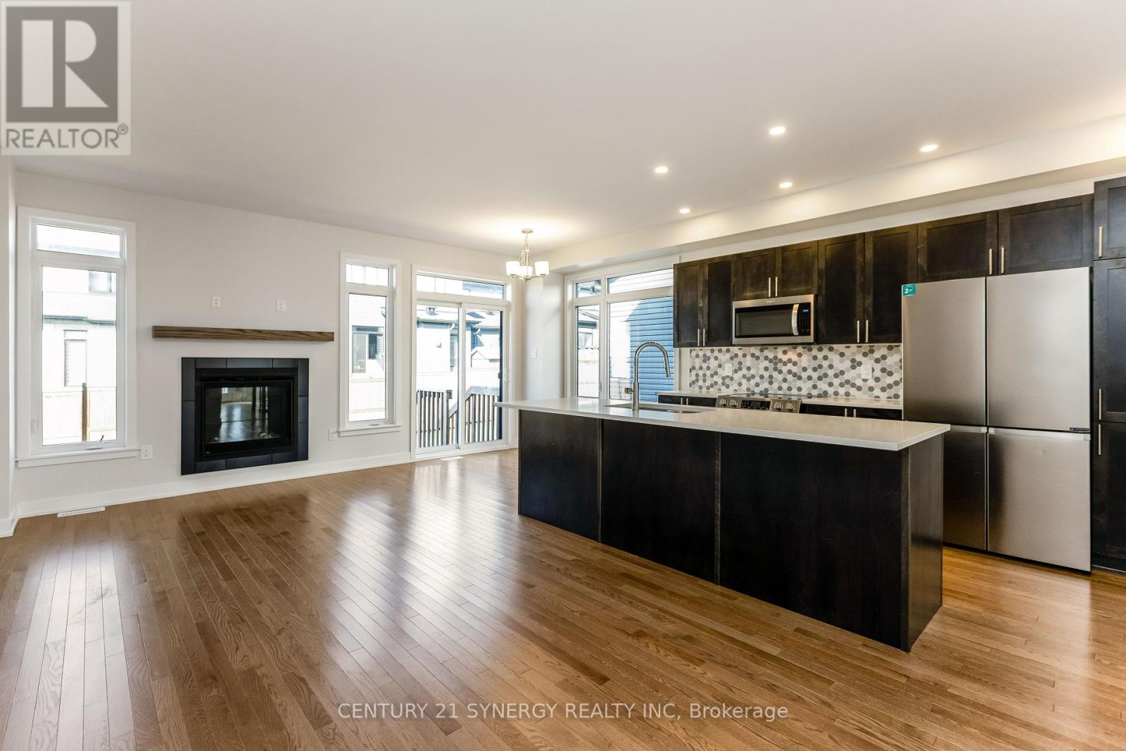 76 Heirloom Street, Ottawa, Ontario  K4M 1B2 - Photo 5 - X12979960