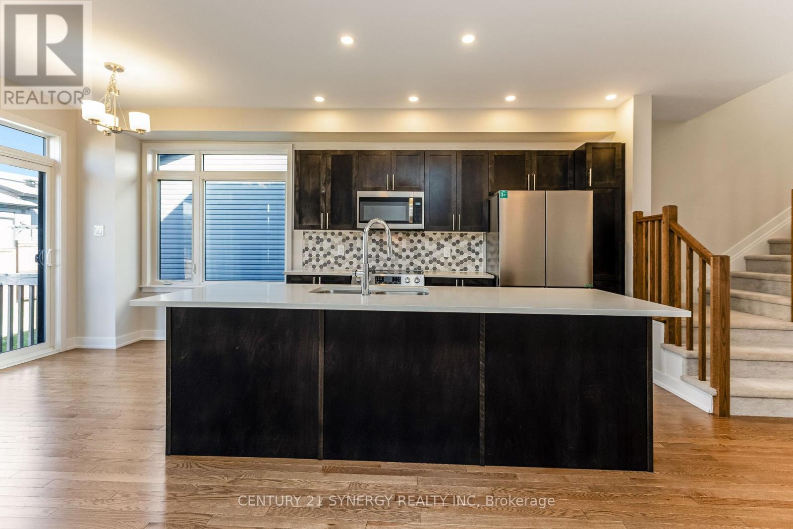 76 Heirloom Street, Ottawa, Ontario  K4M 1B2 - Photo 6 - X12979960