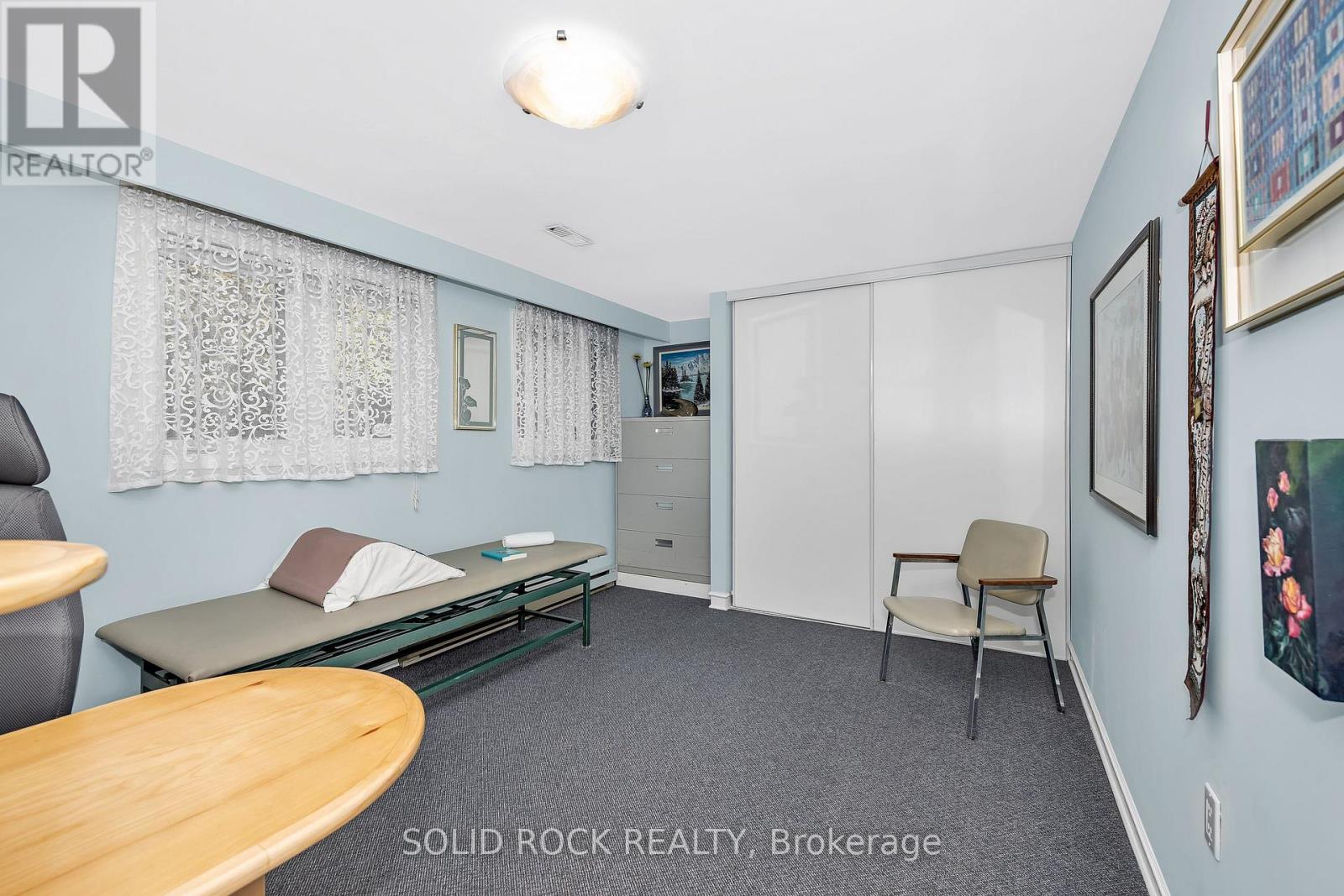 471 Tillbury Avenue, Ottawa, Ontario  K2A 0Y6 - Photo 24 - X12979968