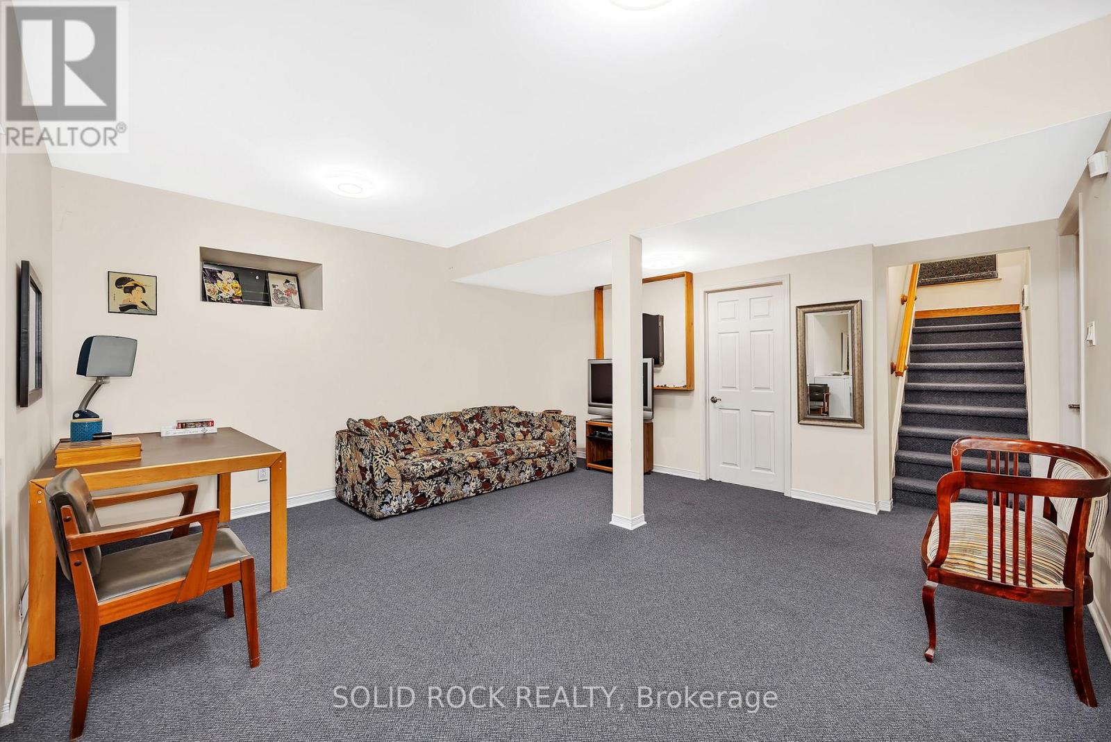 471 Tillbury Avenue, Ottawa, Ontario  K2A 0Y6 - Photo 29 - X12979968