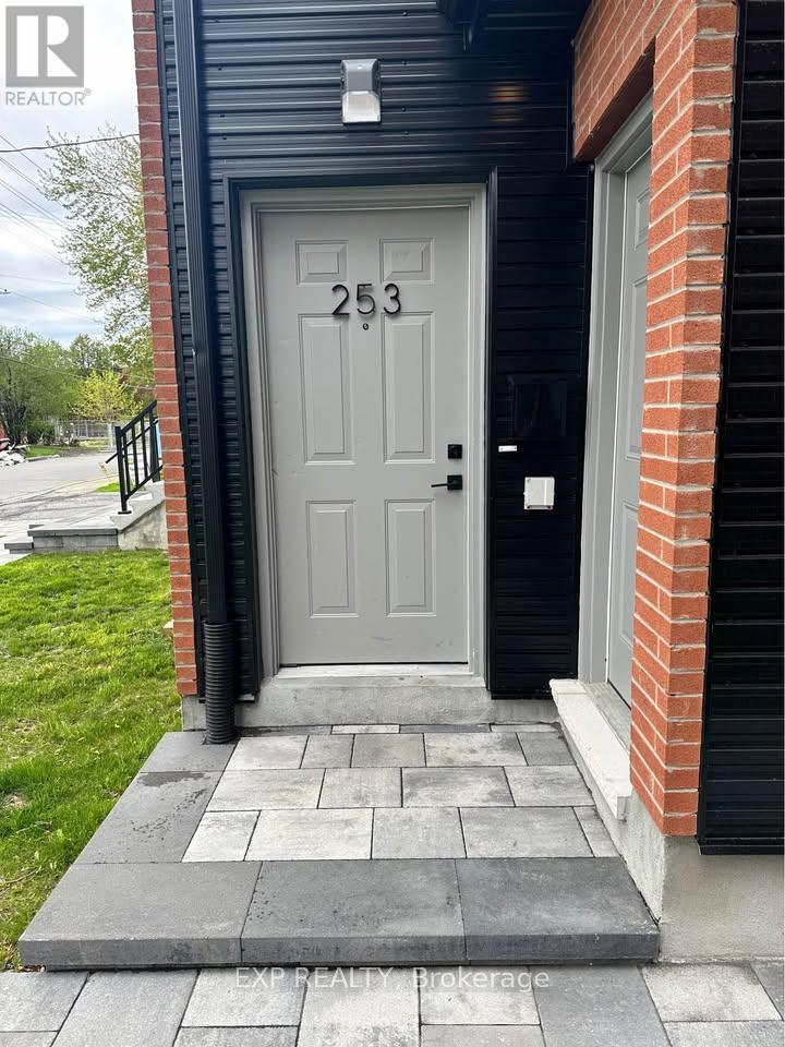 255 Presland Road, Ottawa, Ontario  K1K 2B6 - Photo 39 - X12979970