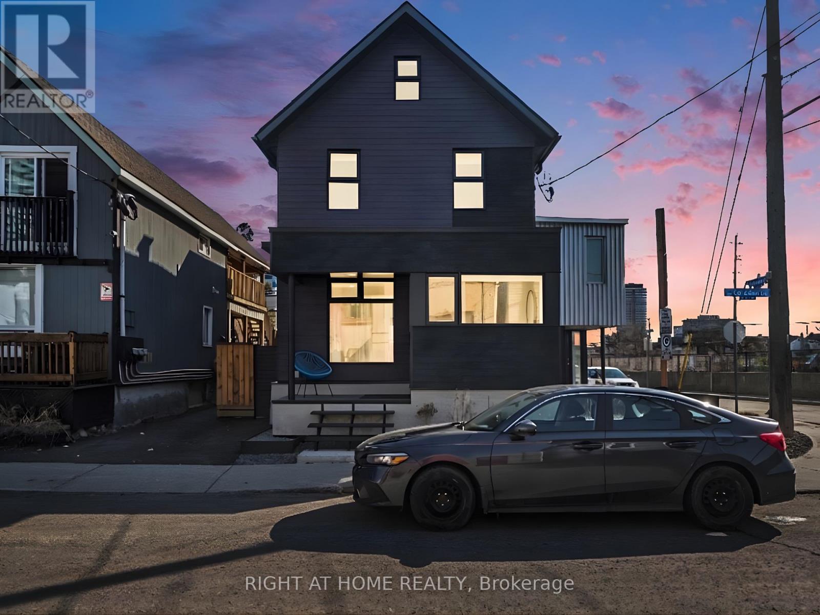 141 Carruthers Avenue, Ottawa, Ontario  K1Y 1N4 - Photo 2 - X12979998