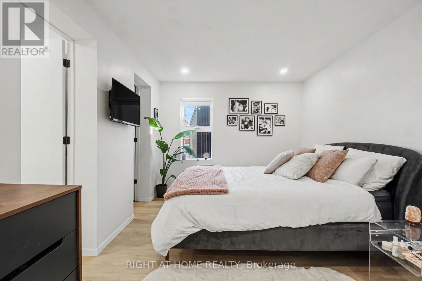 141 Carruthers Avenue, Ottawa, Ontario  K1Y 1N4 - Photo 20 - X12979998