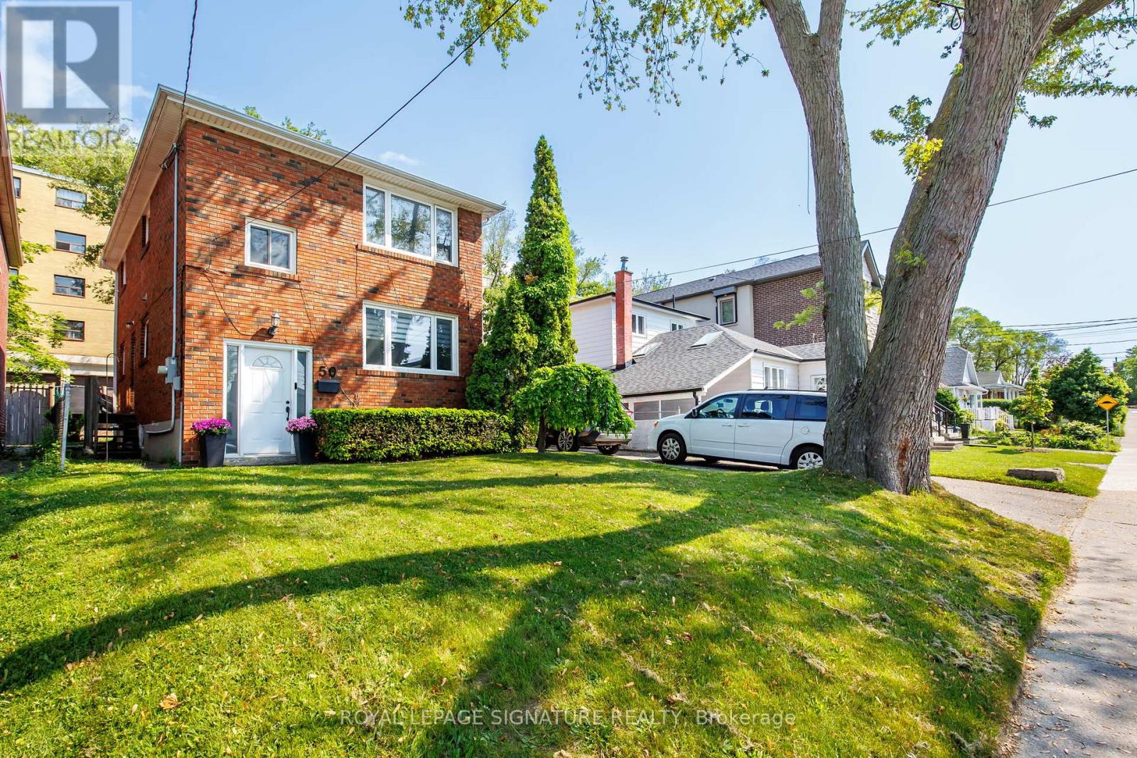 Upper - 50 Rhydwen Avenue, Toronto, Ontario  M1N 2E1 - Photo 2 - E12979882