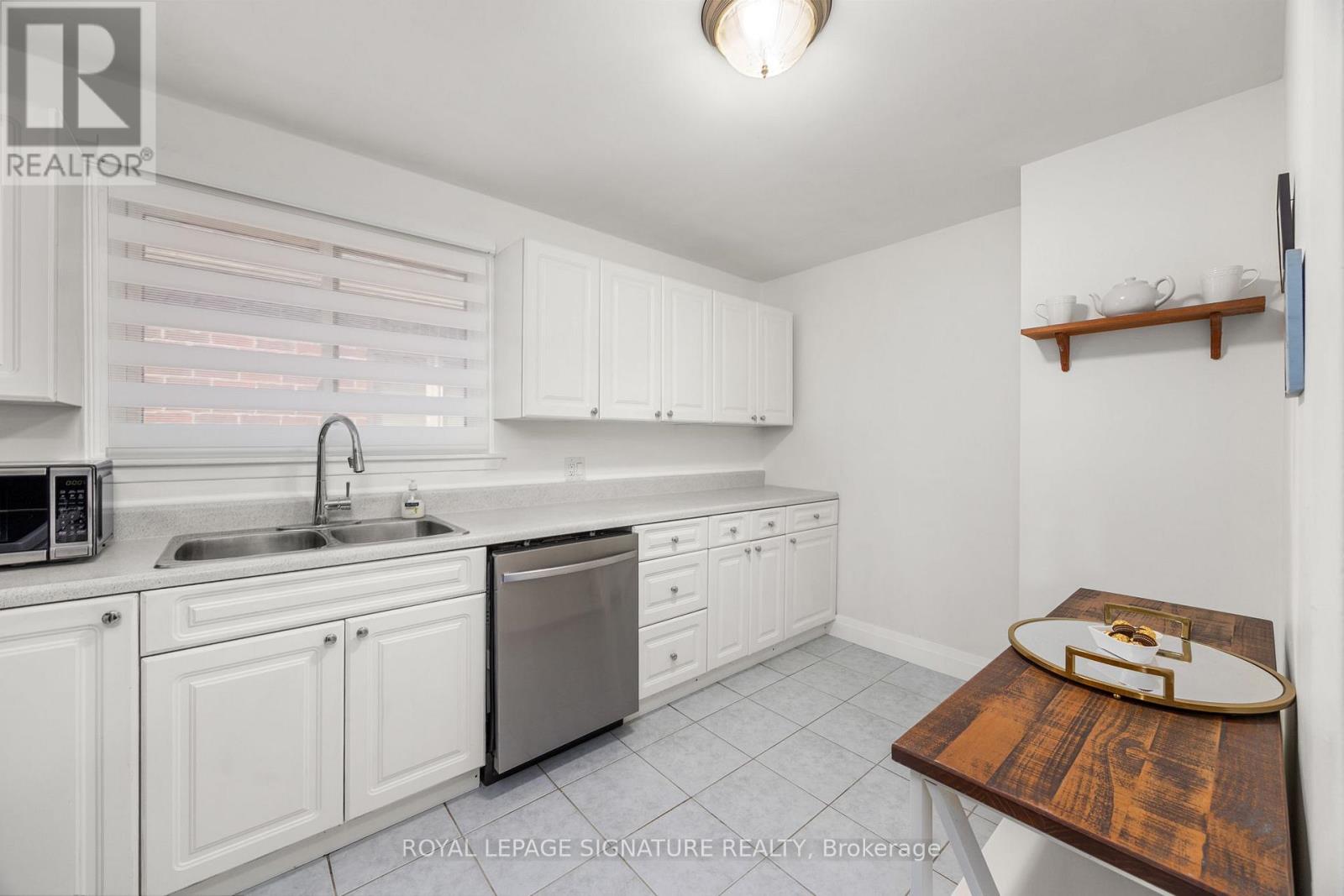 Upper - 50 Rhydwen Avenue, Toronto, Ontario  M1N 2E1 - Photo 8 - E12979882