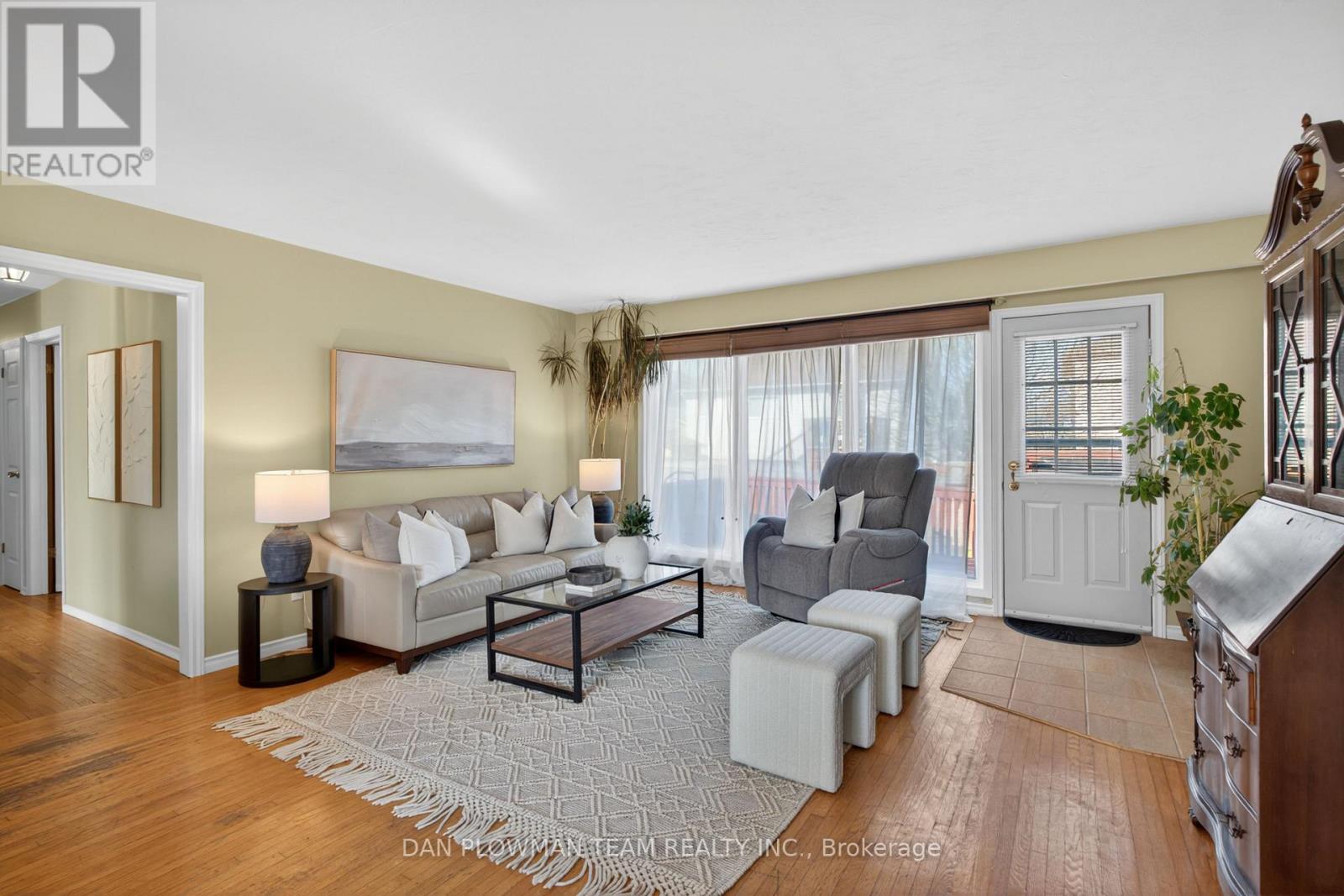 211 Liberty Street N, Clarington, Ontario  L1C 2M6 - Photo 12 - E12979884