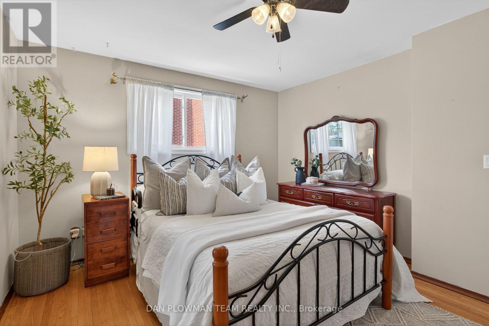 211 Liberty Street N, Clarington, Ontario  L1C 2M6 - Photo 18 - E12979884