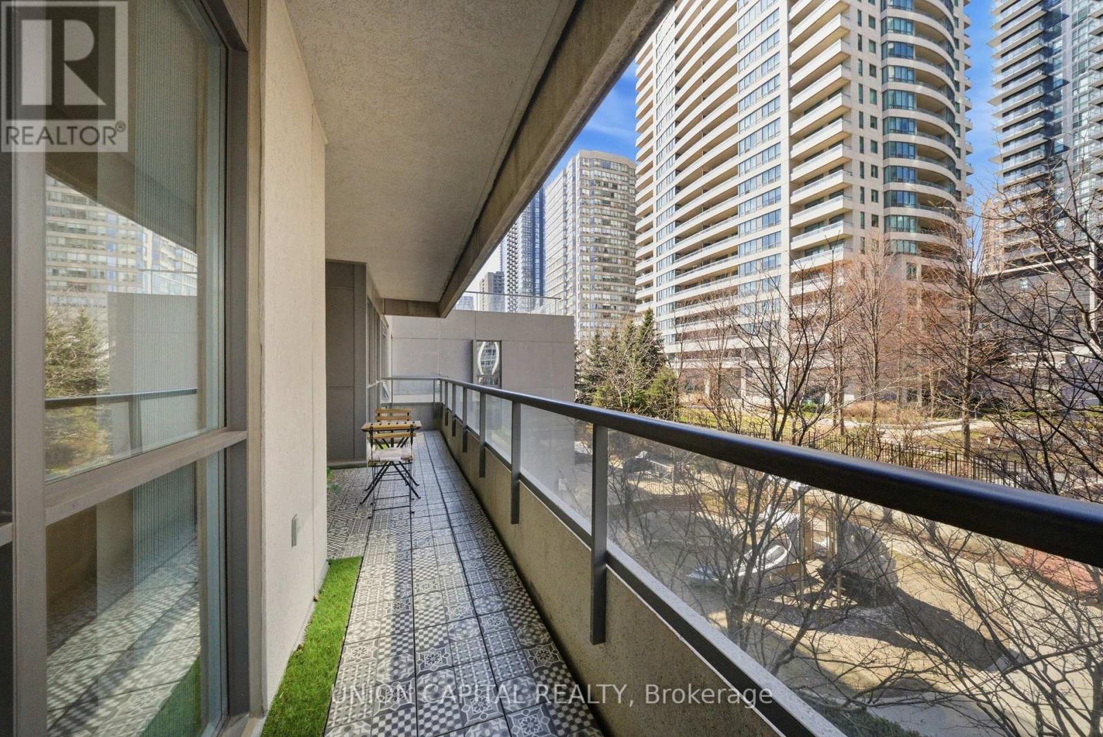 211 - 35 Hollywood Avenue, Toronto, Ontario  M2N 0A9 - Photo 26 - C12975548