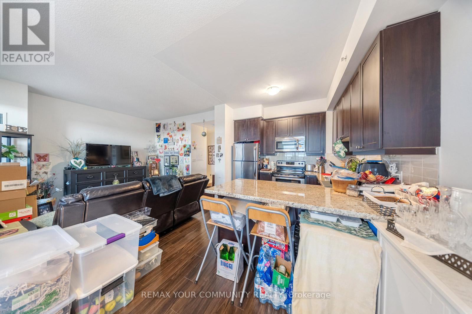 315 - 24 Woodstream Boulevard, Vaughan, Ontario  L4L 8C4 - Photo 18 - N12979914