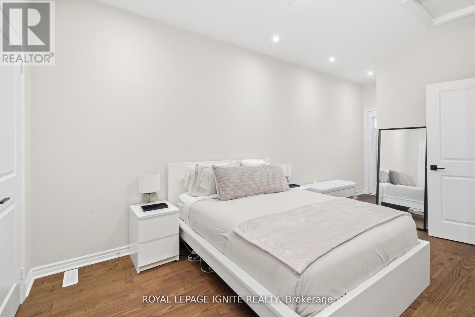 255 Moody Drive, Vaughan, Ontario  L4H 5G2 - Photo 20 - N12979936