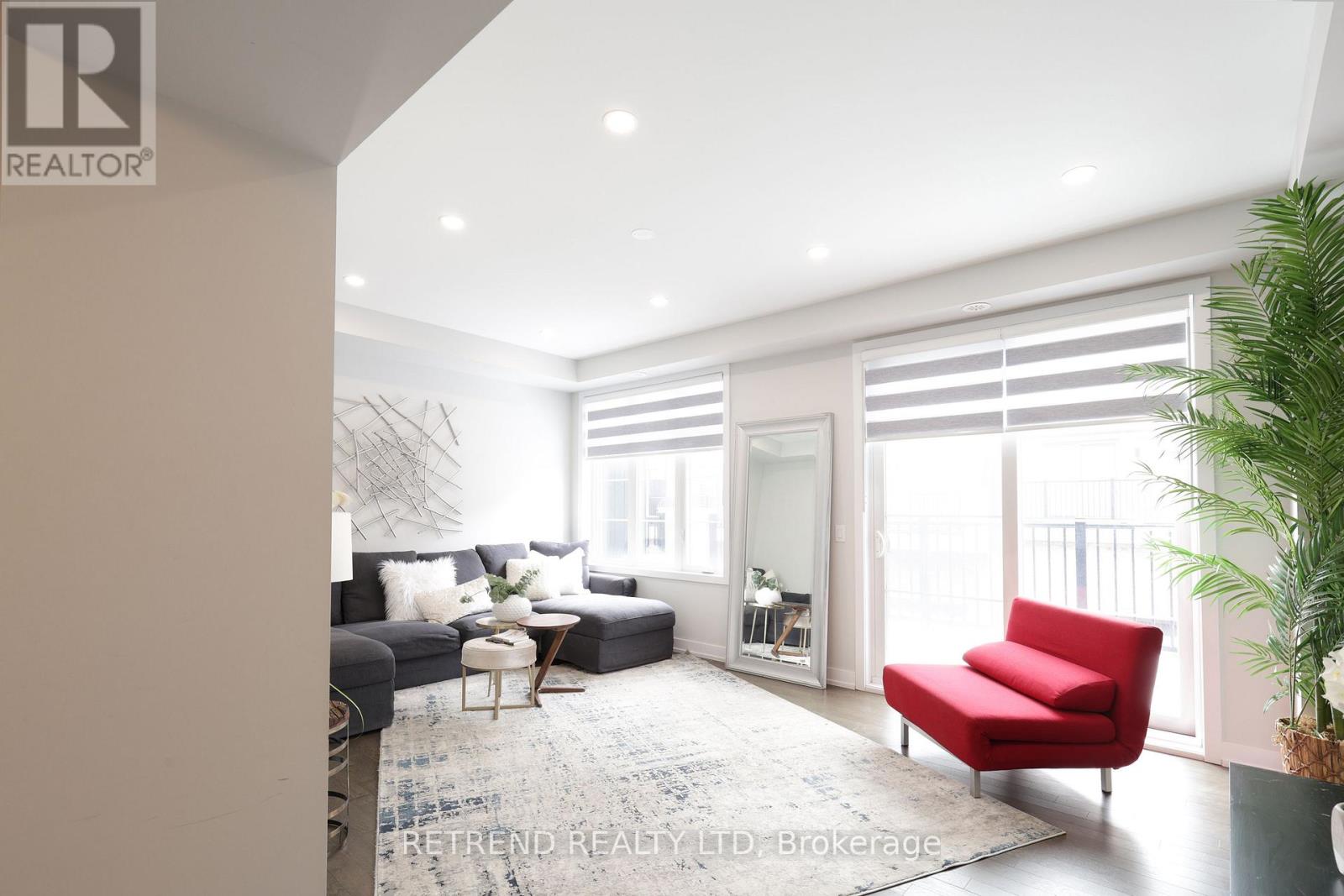 8 Guardhouse Crescent, Markham, Ontario  L6C 3J7 - Photo 13 - N12979972