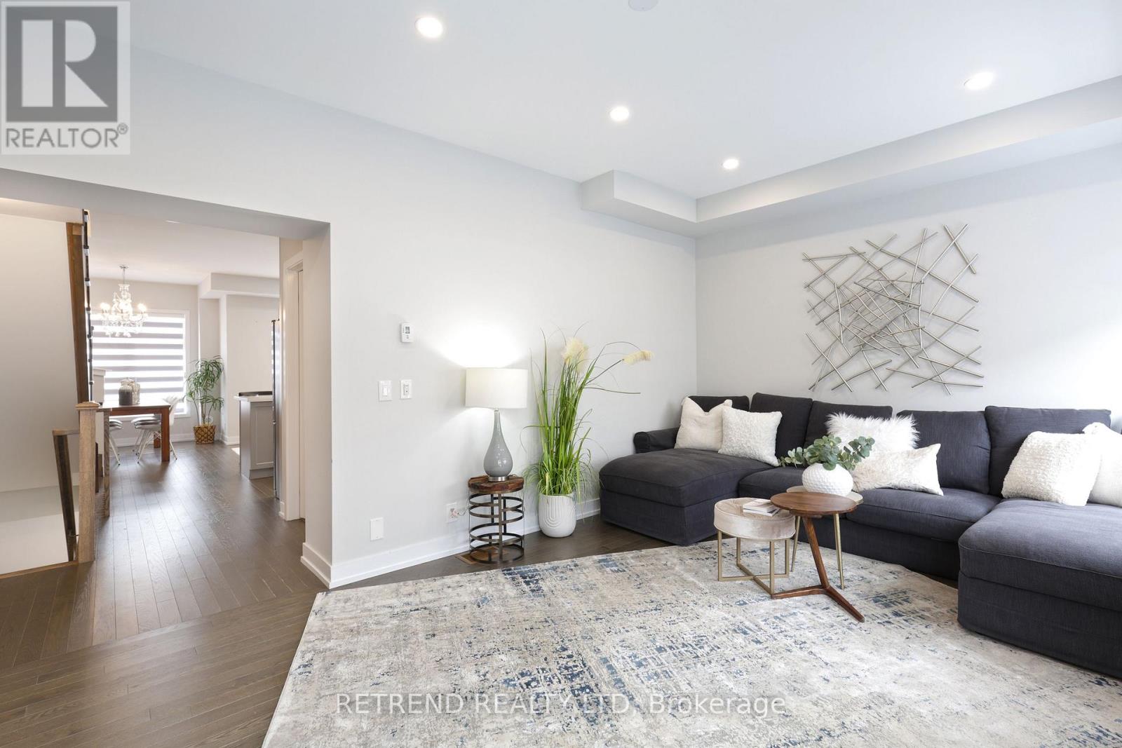 8 Guardhouse Crescent, Markham, Ontario  L6C 3J7 - Photo 19 - N12979972