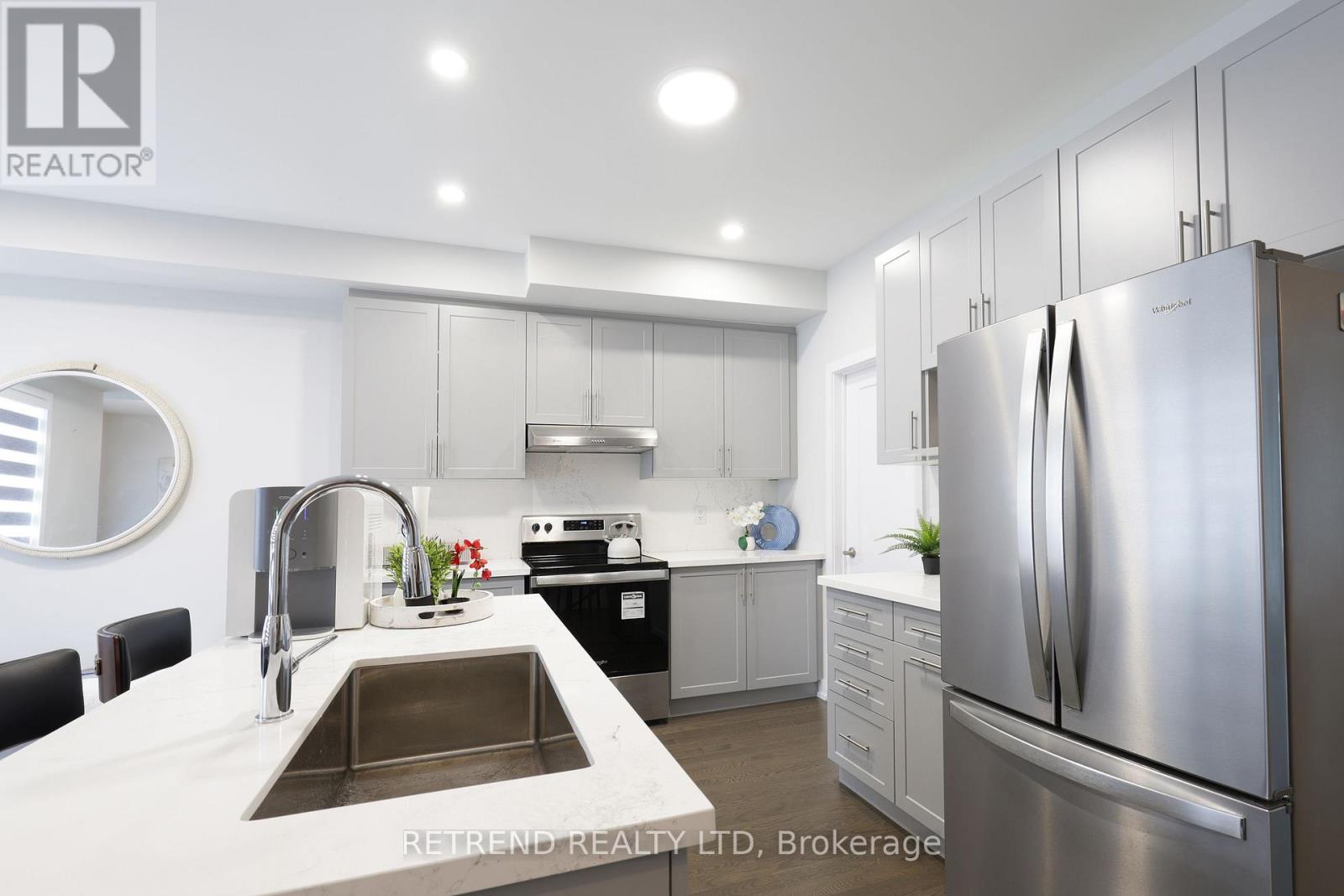 8 Guardhouse Crescent, Markham, Ontario  L6C 3J7 - Photo 25 - N12979972