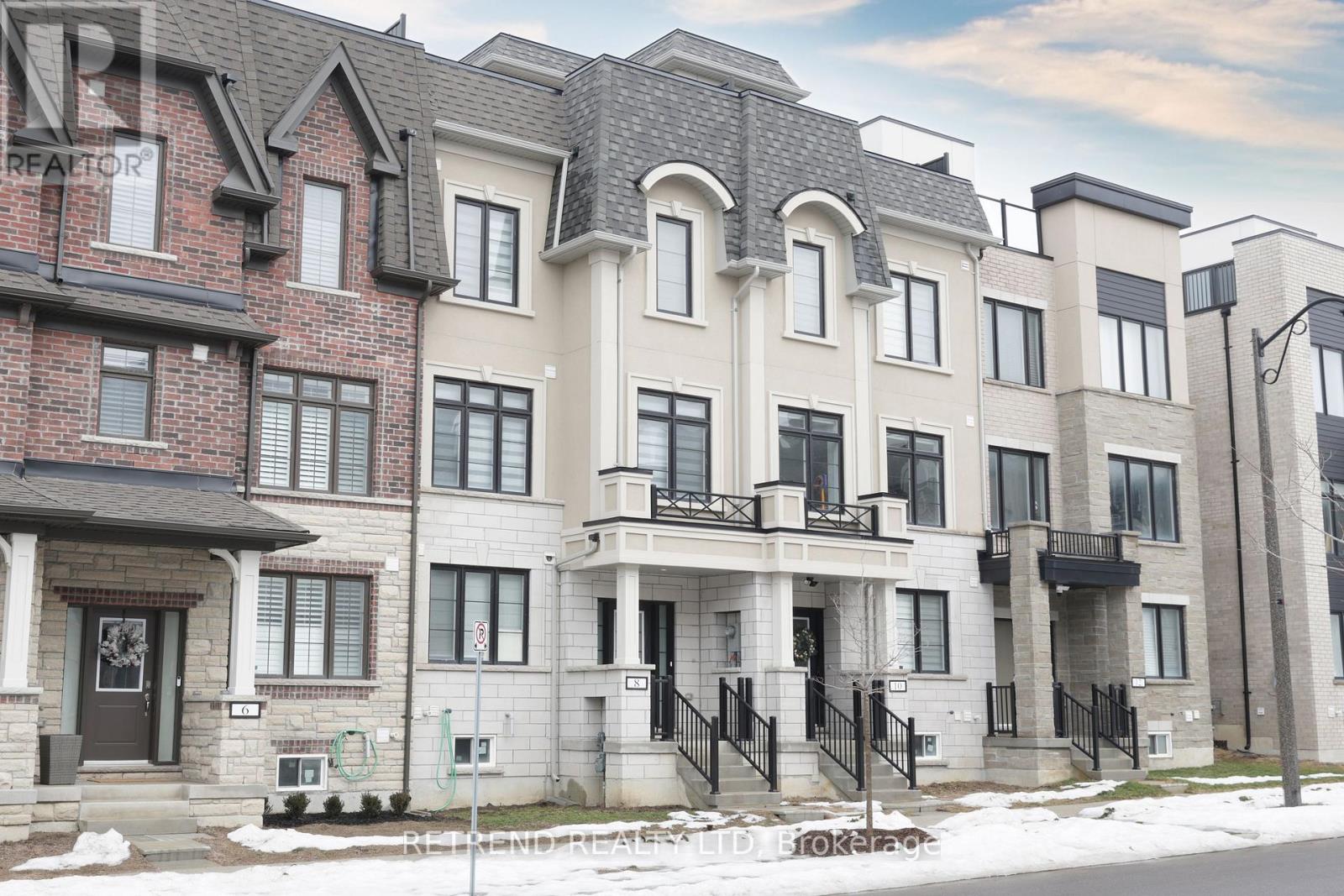 8 Guardhouse Crescent, Markham, Ontario  L6C 3J7 - Photo 3 - N12979972