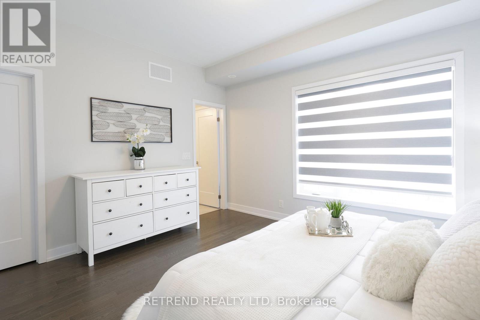 8 Guardhouse Crescent, Markham, Ontario  L6C 3J7 - Photo 37 - N12979972