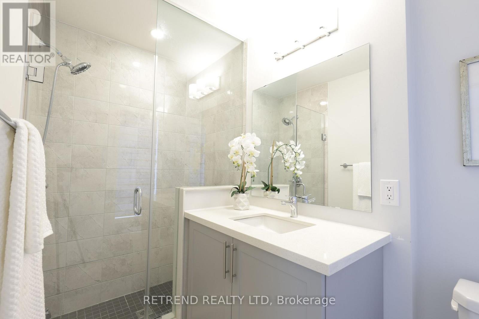 8 Guardhouse Crescent, Markham, Ontario  L6C 3J7 - Photo 38 - N12979972