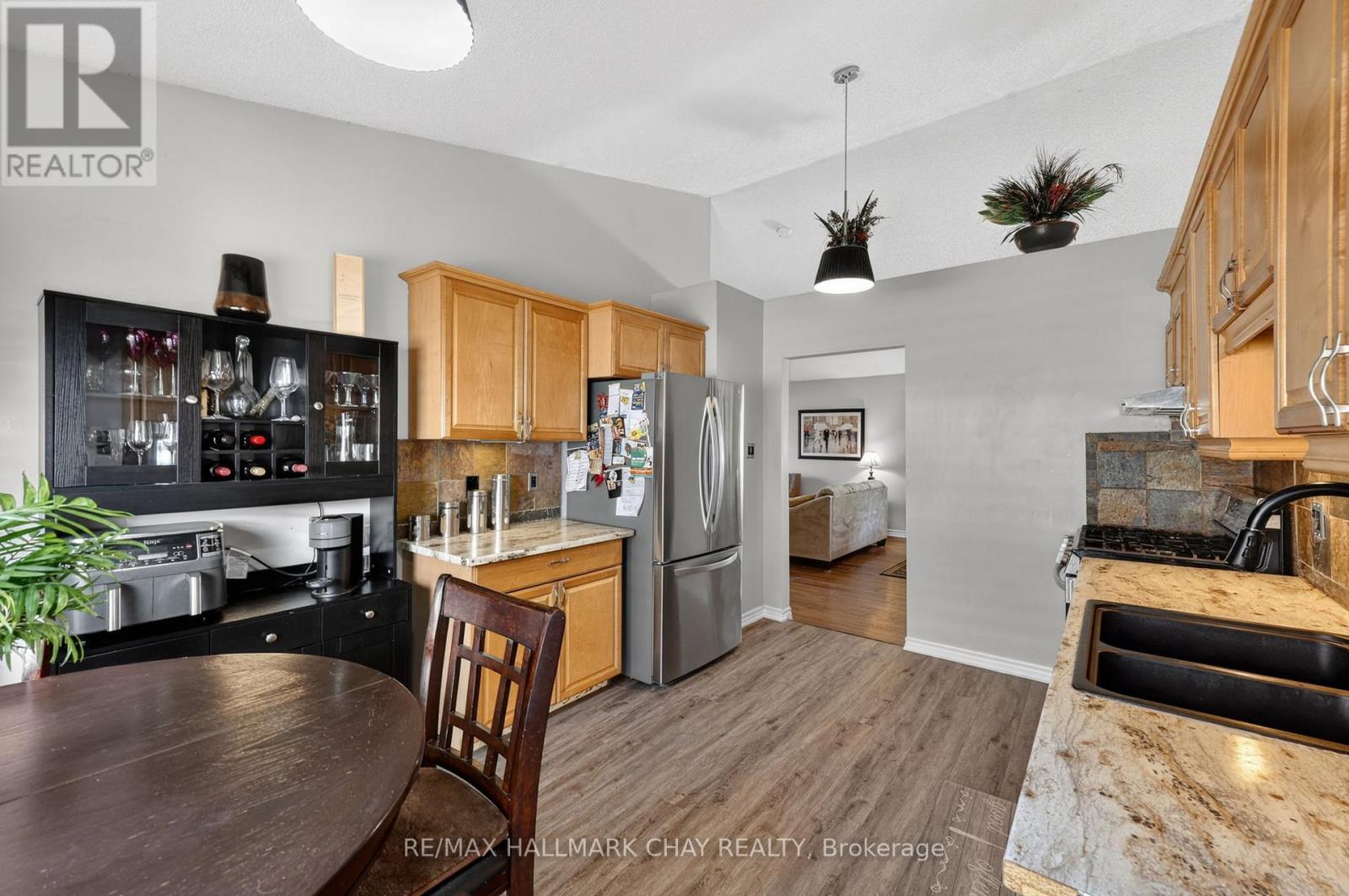 62 Leggott Avenue, Barrie, Ontario  L4N 8B1 - Photo 13 - S12979950