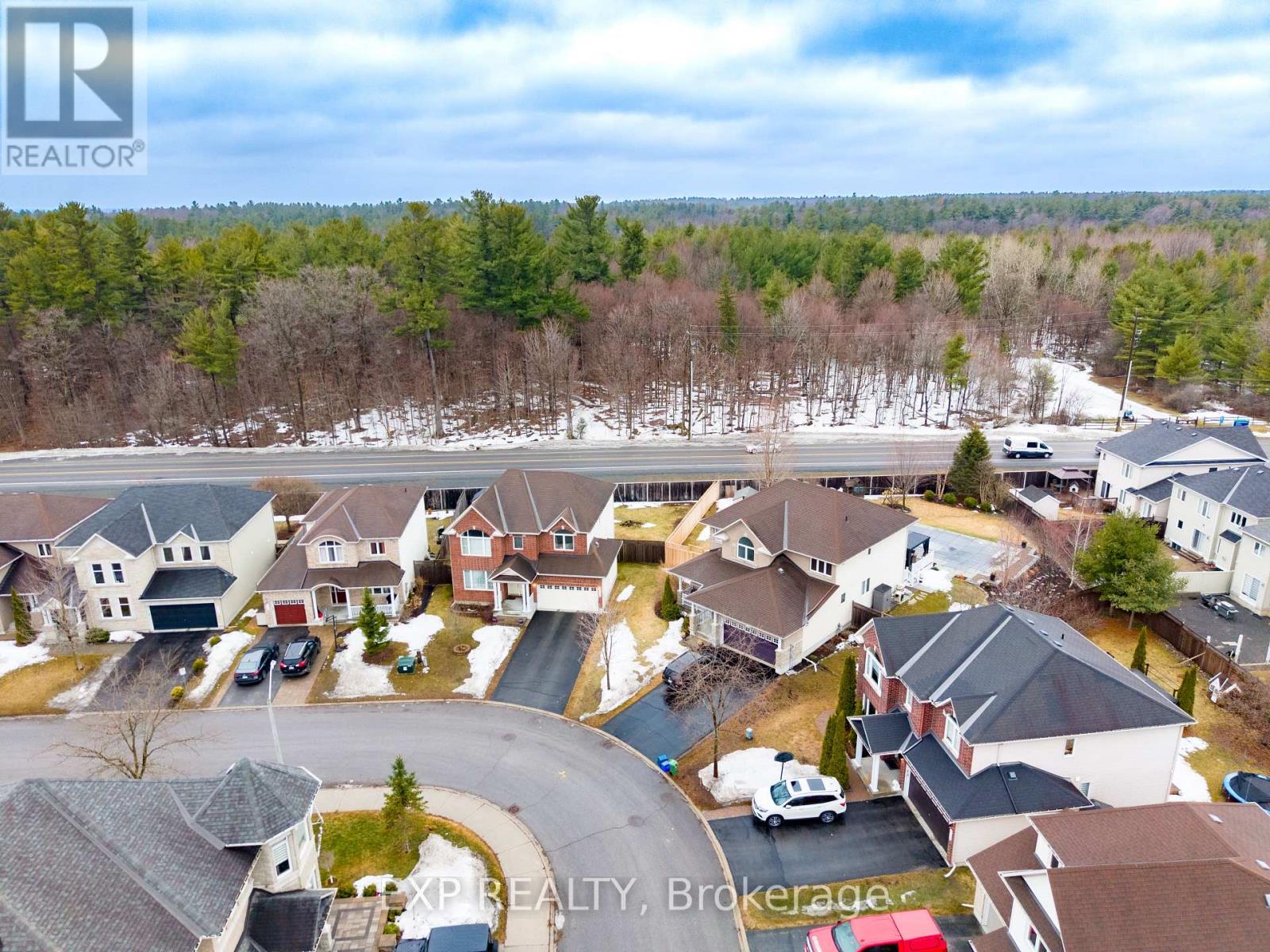 348 Abbeydale Circle, Ottawa, Ontario  K2K 0E9 - Photo 5 - X12937496