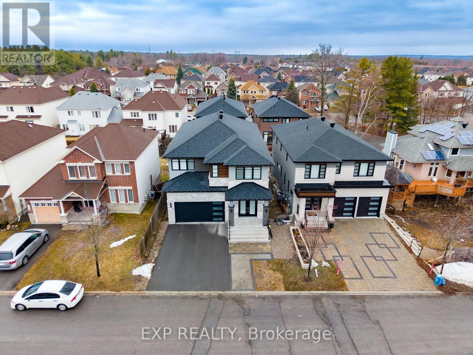 348 Abbeydale Circle, Ottawa, Ontario  K2K 0E9 - Photo 6 - X12937496