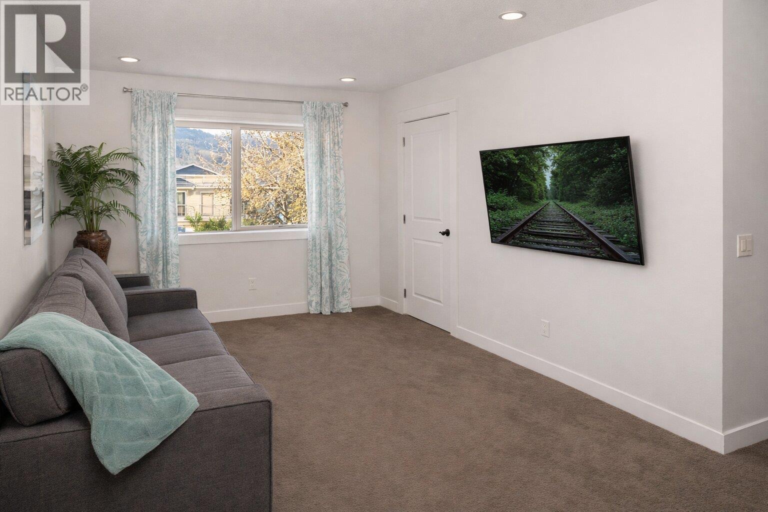 3350 Woodsdale Road Unit# 703 Lake Country Photo 10