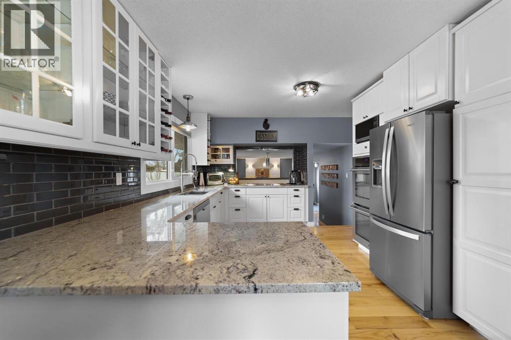 6911 42 Avenue, Camrose, Alberta  T4V 3V4 - Photo 9 - A2294860