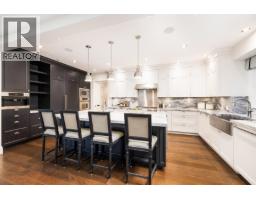 3850 ST. MARYS AVENUE, North Vancouver, British Columbia