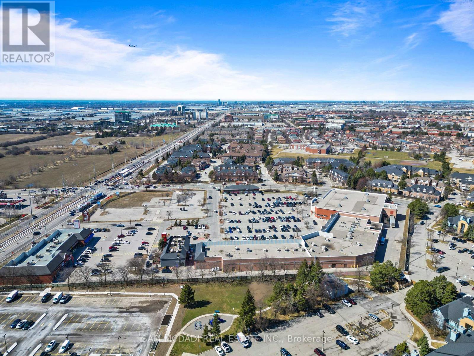 1013 - 35 Trailwood Drive, Mississauga, Ontario  L4Z 3L6 - Photo 31 - W12979896