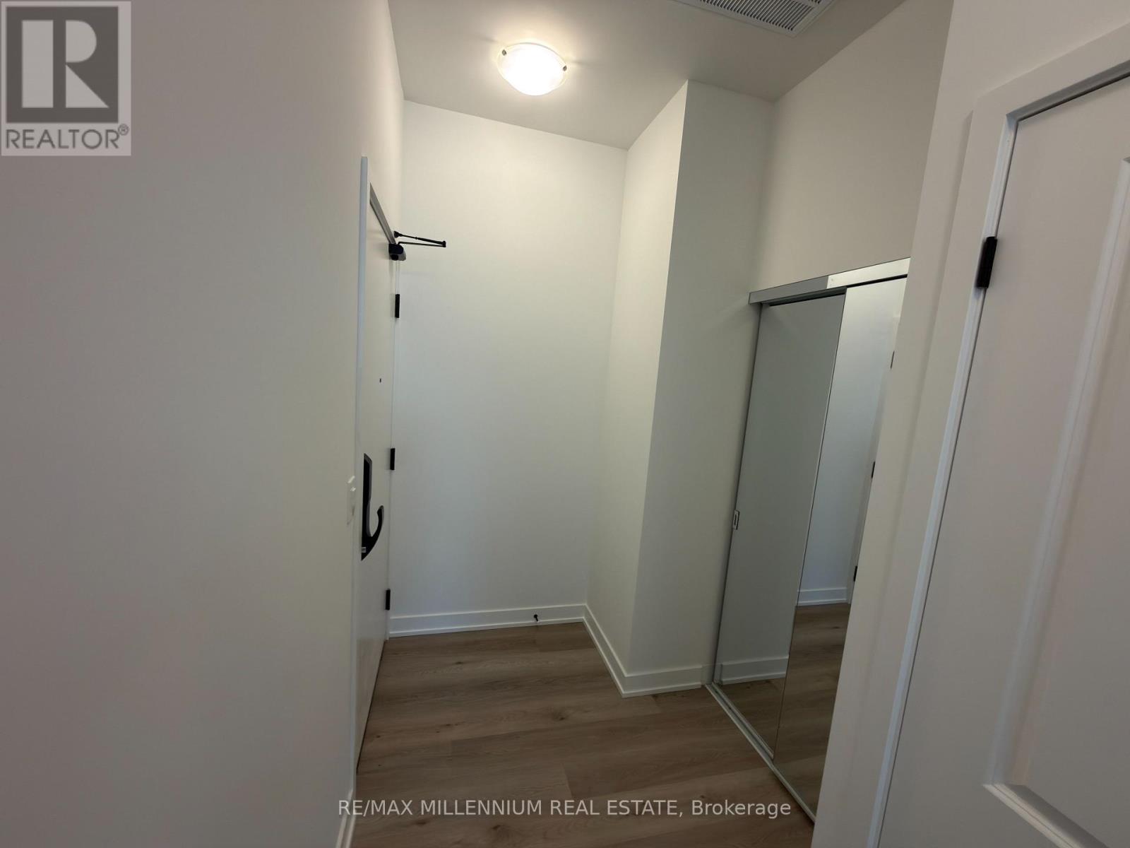 415 - 2075 Lakeshore Road, Burlington, Ontario  L7R 1E2 - Photo 21 - W12979940