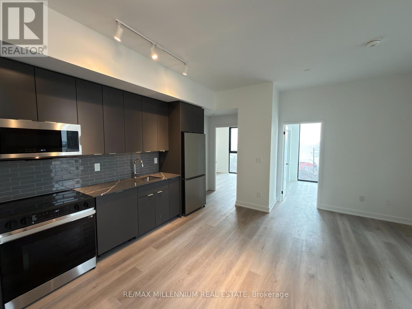 415 - 2075 Lakeshore Road, Burlington, Ontario  L7R 1E2 - Photo 9 - W12979940