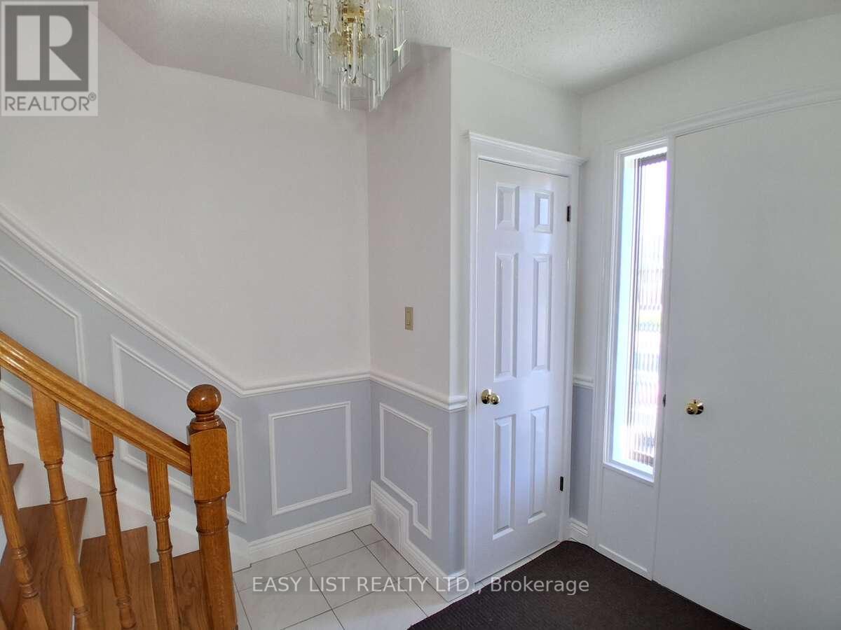 6 Brigham Court, Toronto, Ontario  M9W 1T8 - Photo 10 - W12979958