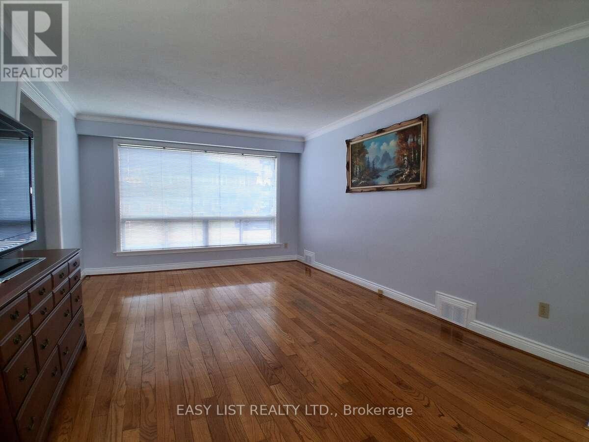 6 Brigham Court, Toronto, Ontario  M9W 1T8 - Photo 11 - W12979958