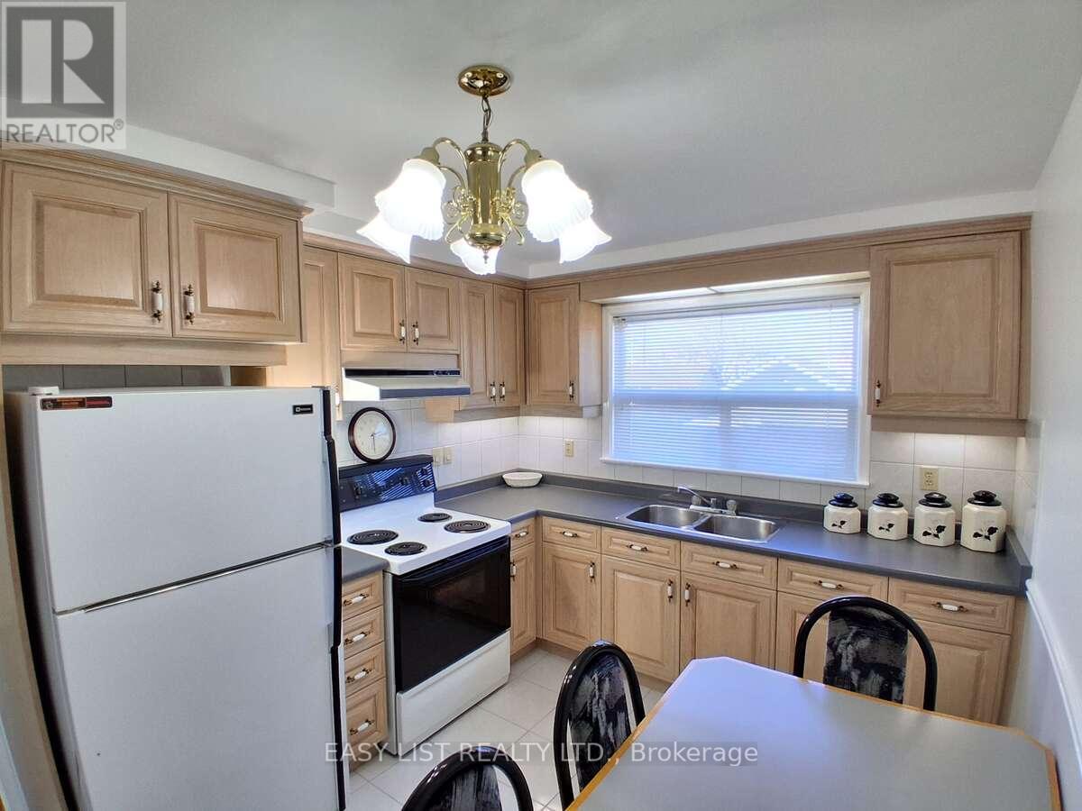 6 Brigham Court, Toronto, Ontario  M9W 1T8 - Photo 2 - W12979958