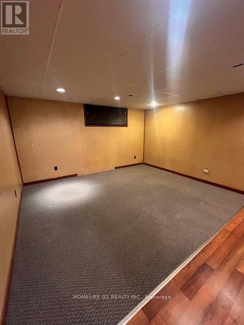 79 Sun Row Drive, Toronto, Ontario  M9P 3H9 - Photo 2 - W12979964