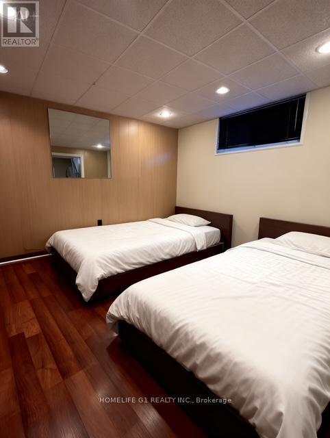 79 Sun Row Drive, Toronto, Ontario  M9P 3H9 - Photo 9 - W12979964