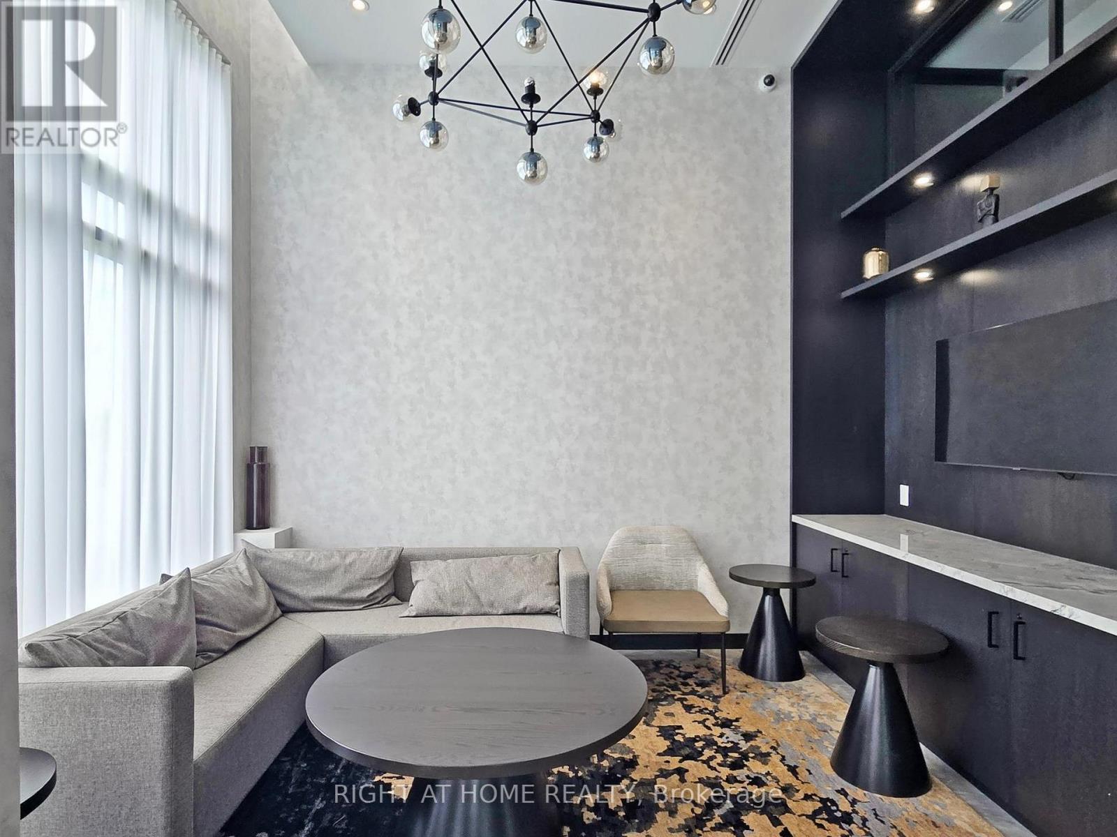 205 - 3005 Pine Glen Road, Oakville, Ontario  L6M 5P5 - Photo 12 - W12979994