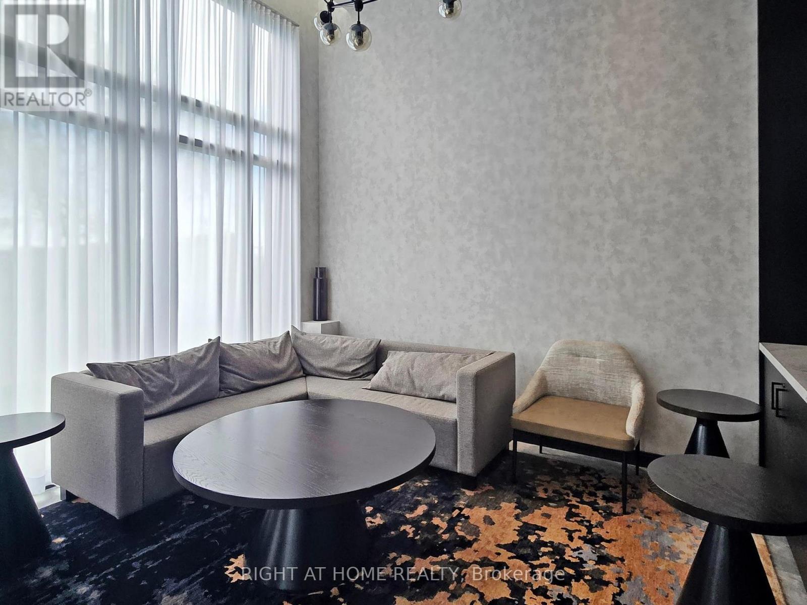 205 - 3005 Pine Glen Road, Oakville, Ontario  L6M 5P5 - Photo 13 - W12979994