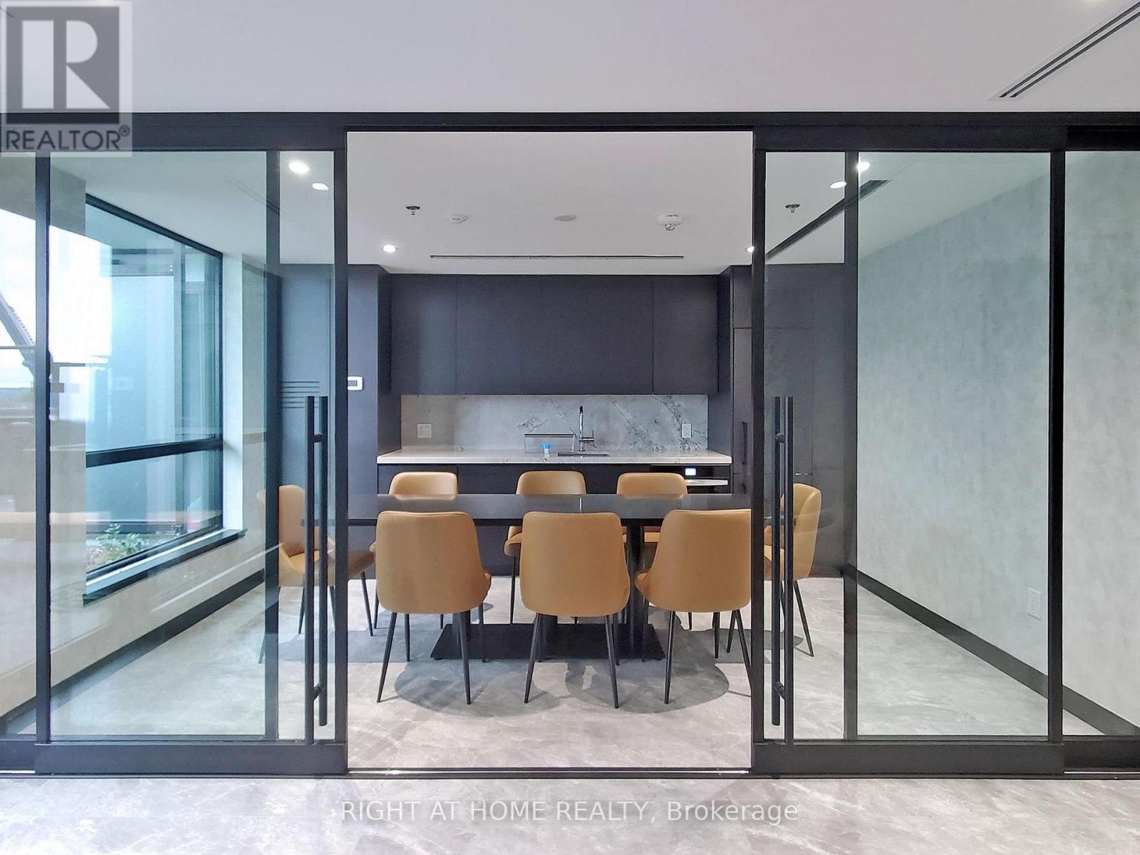 205 - 3005 Pine Glen Road, Oakville, Ontario  L6M 5P5 - Photo 20 - W12979994