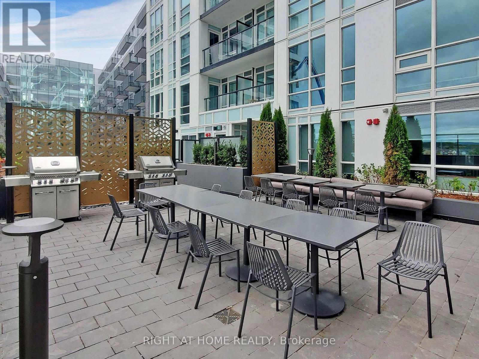 205 - 3005 Pine Glen Road, Oakville, Ontario  L6M 5P5 - Photo 22 - W12979994