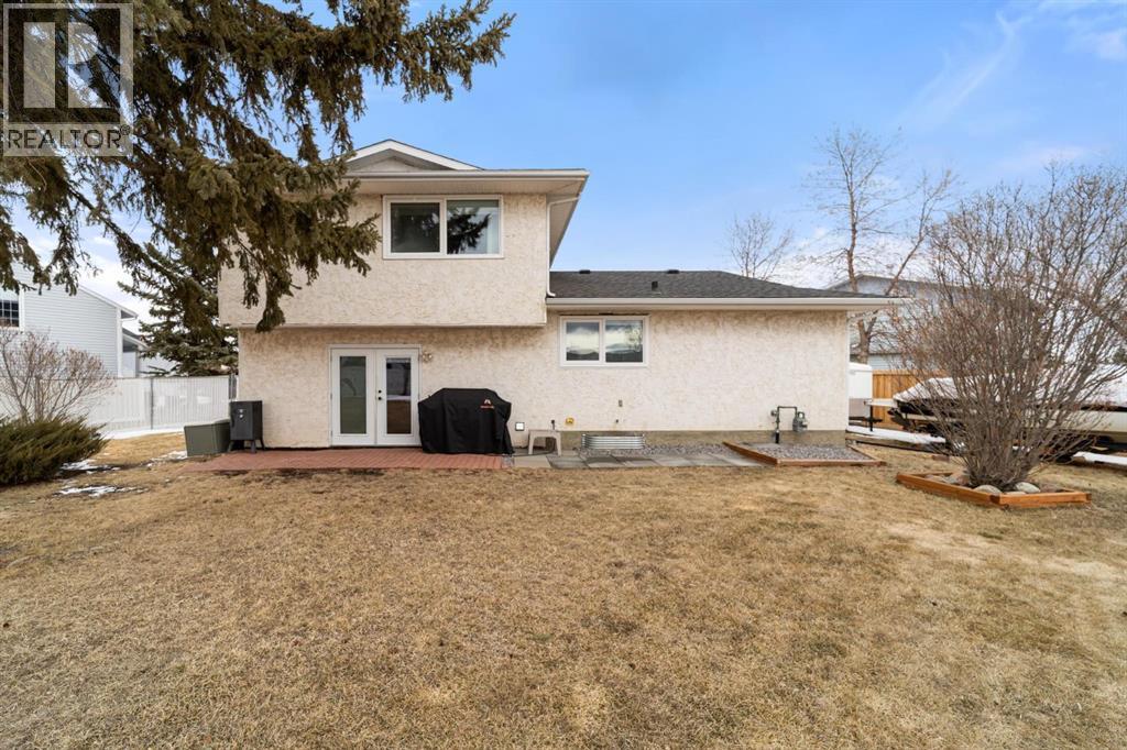 6911 42 Avenue, Camrose, Alberta  T4V 3V4 - Photo 33 - A2294860