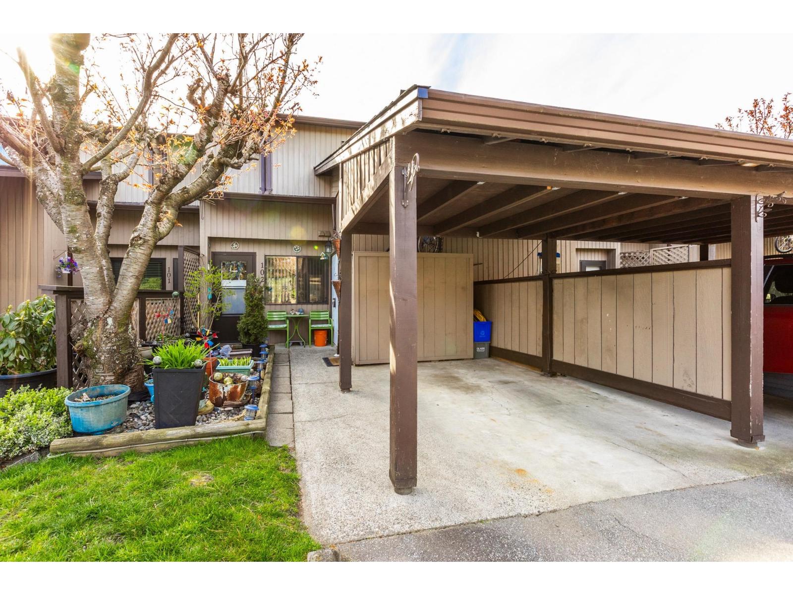 102 27044 32 Avenue, Langley, British Columbia  V4W 3T1 - Photo 1 - R3107203