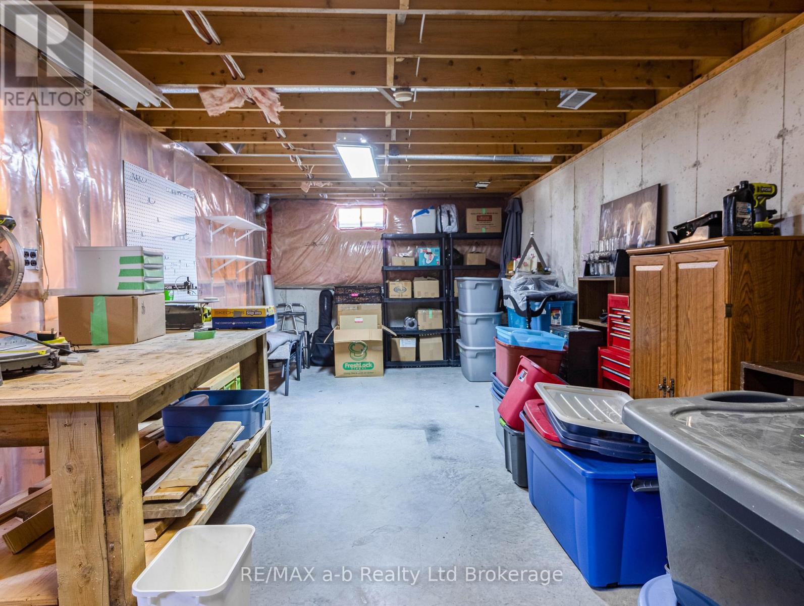 137 Whiting Street, Ingersoll, Ontario  N5C 3B2 - Photo 18 - X12978936