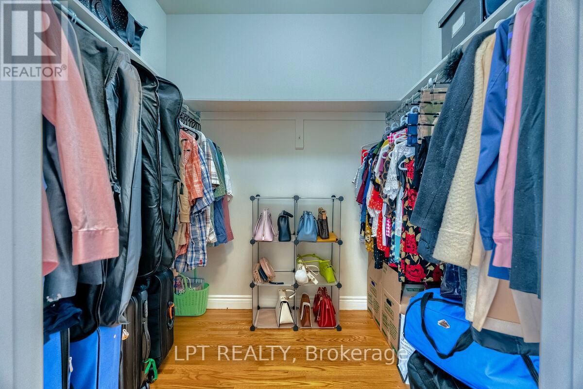 16 Vogue Court, Hamilton, Ontario  L8E 4T3 - Photo 25 - X12979902